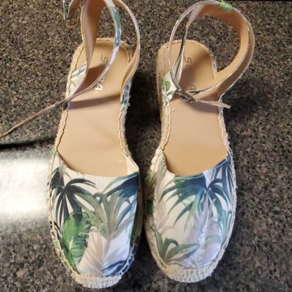 Espadrilles platform shoes